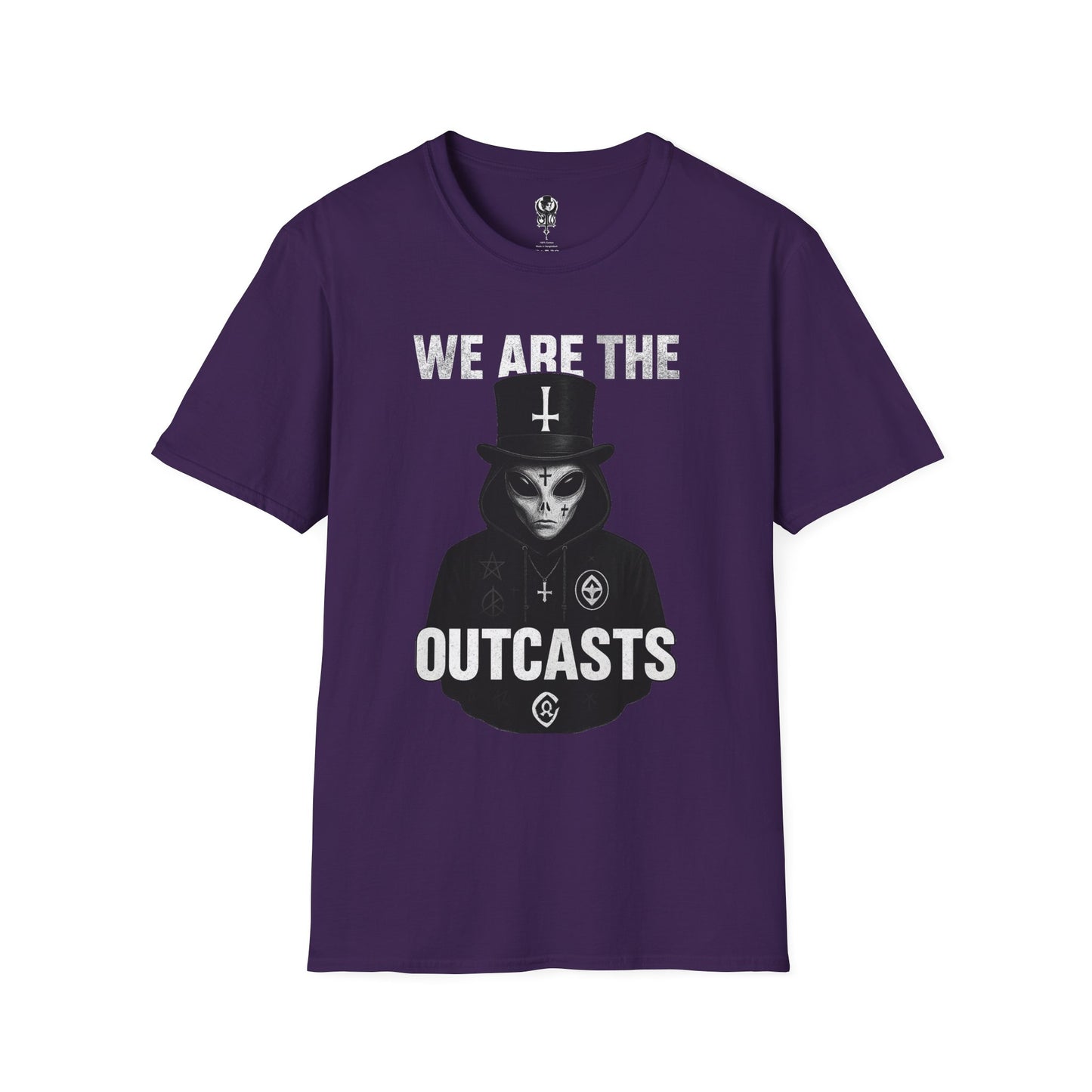 Alien Outcast Unisex T-Shirt with Zayel Design